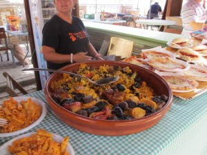 Arroz al Horno（アロス・アル・オルノ）。オーブンで炊き上げるバレンシアの郷土料理です。