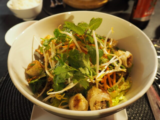 ベトナム料理レストラン「Saigon Delice」のボブン（Bo Bun）